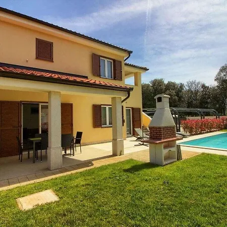 Aurora - Mar With Pool, Beach 150m *